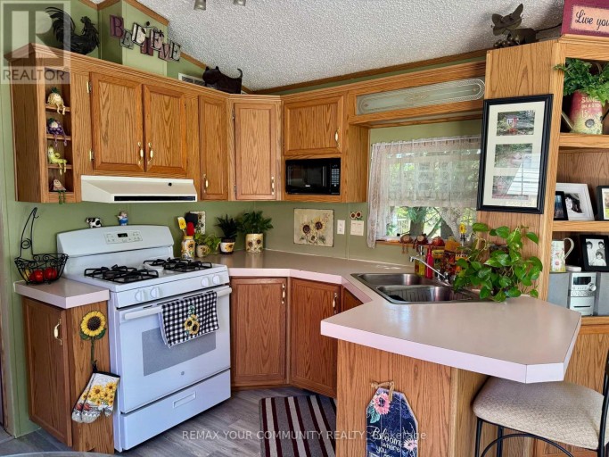 324 - 285 CRYDERMANS SIDE ROAD, Georgina (Baldwin), Ontario, L0E1A0