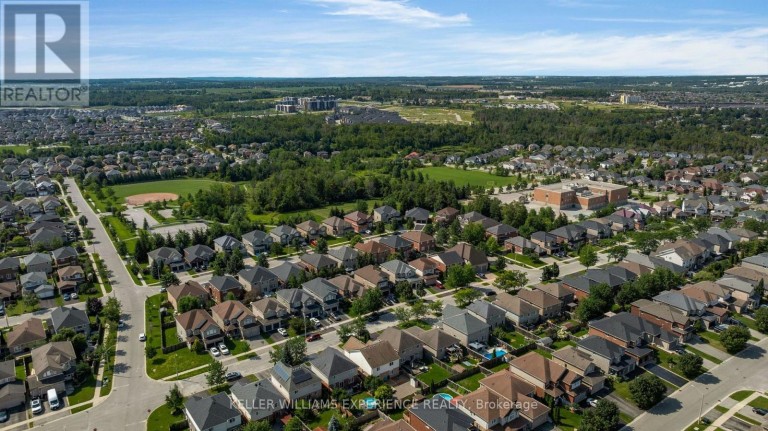 53 SOVEREIGN'S GATE, Barrie (Innis-Shore), Ontario, L4N0Y9