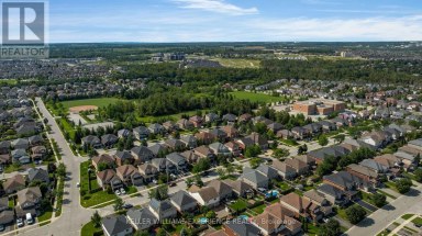 53 SOVEREIGN'S GATE Barrie (Innis-Shore) Ontario photo 38