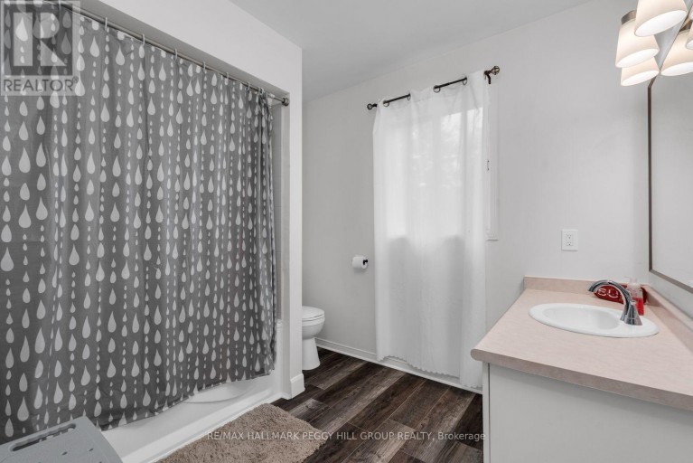 468 GROVE STREET E, Barrie (Grove East), Ontario, L4M5W3