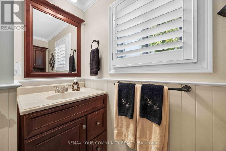 131 ROXANNA DRIVE, Georgina (Sutton & Jackson's Point), Ontario, L0E1R0