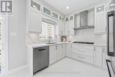 15 JONAS MILLWAY Whitchurch-Stouffville (Stouffville) Ontario photo 14