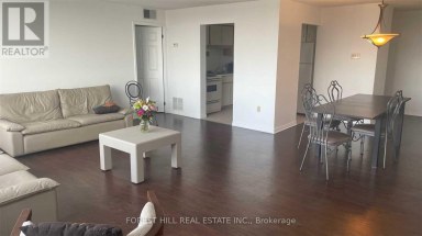 1111 - 695 RICHMOND STREET London East (East F) Ontario photo 5