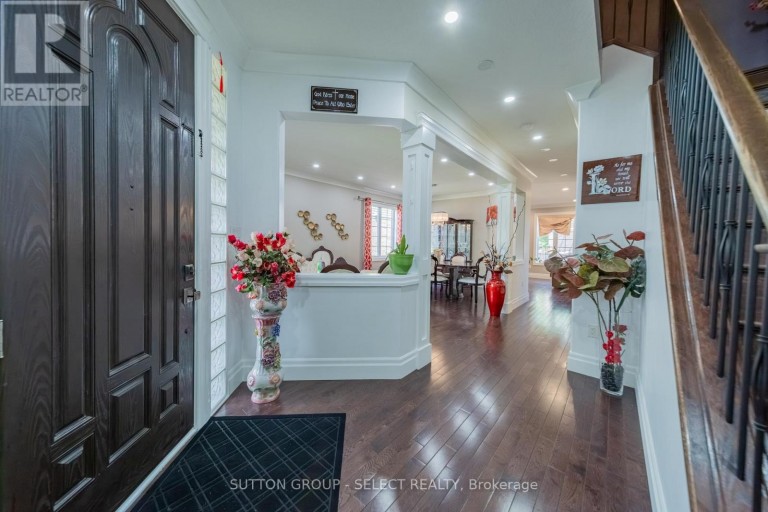 2229 CARDINAL COURT, London South (South U), Ontario, N6M0C2