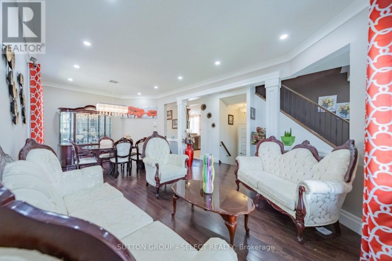 2229 CARDINAL COURT, London South (South U), Ontario, N6M0C2