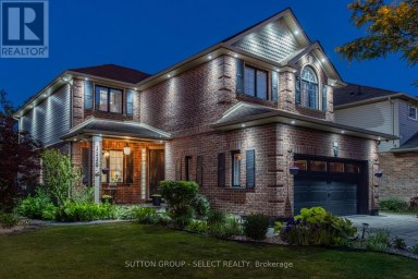 2229 CARDINAL COURT London South (South U) Ontario photo 2