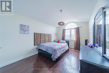 2229 CARDINAL COURT London South (South U) Ontario photo 21