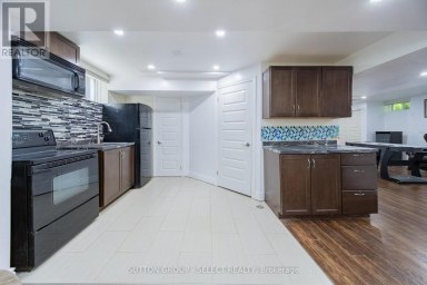 2229 CARDINAL COURT London South (South U) Ontario photo 30