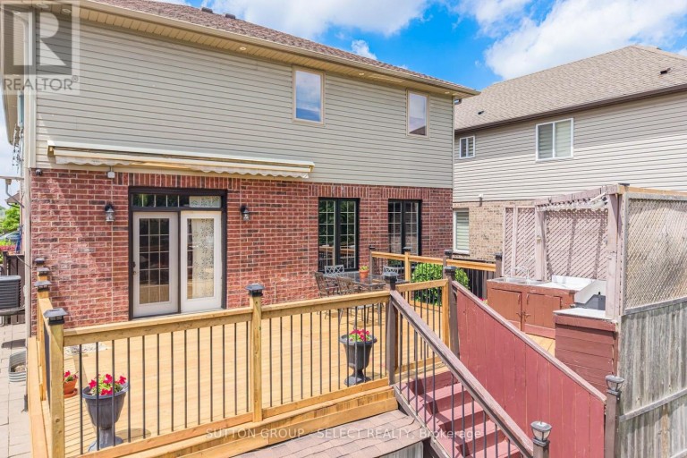 2229 CARDINAL COURT, London South (South U), Ontario, N6M0C2