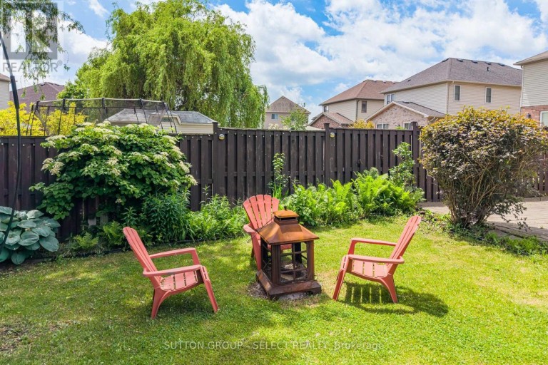 2229 CARDINAL COURT, London South (South U), Ontario, N6M0C2