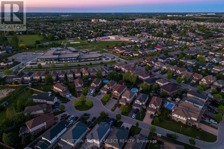 2229 CARDINAL COURT, London South (South U), Ontario, N6M0C2