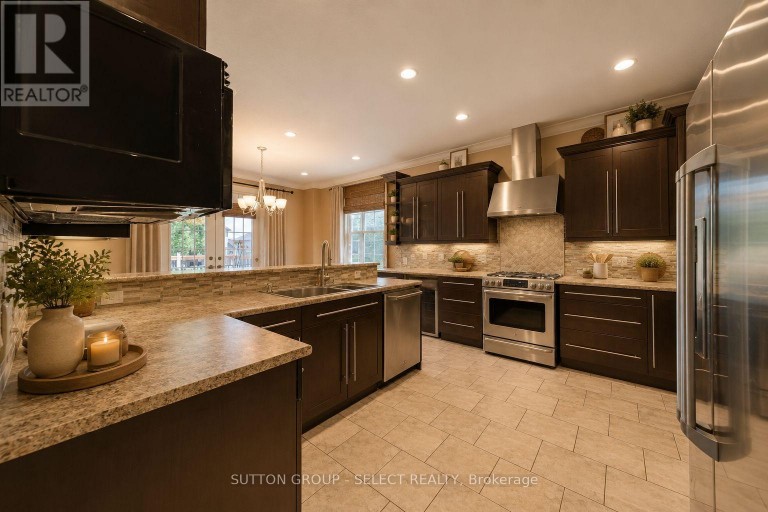 2229 CARDINAL COURT, London South (South U), Ontario, N6M0C2