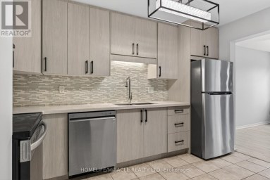 32 - 36 CHAMPLAIN CRESCENT Peterborough (Northcrest Ward 5) Ontario photo 7
