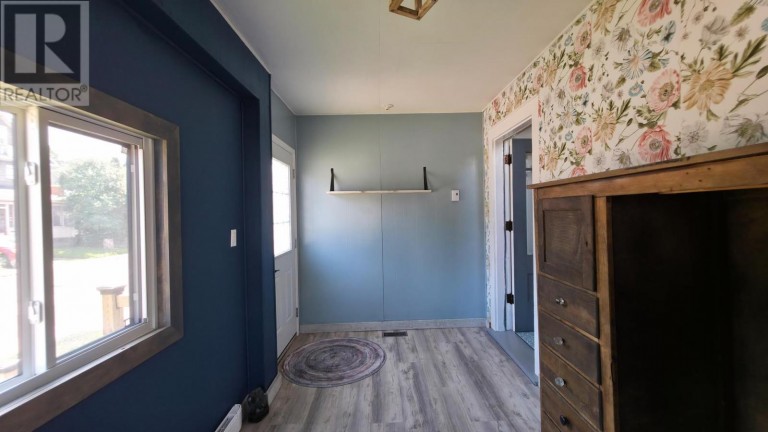 27 Abbott ST, Sault Ste. Marie, Ontario, P6A2V8