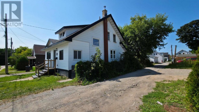 27 Abbott ST, Sault Ste. Marie, Ontario, P6A2V8