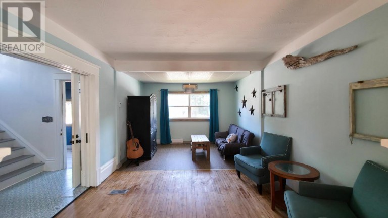 27 Abbott ST, Sault Ste. Marie, Ontario, P6A2V8