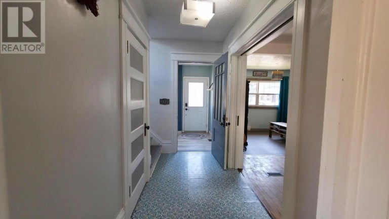 27 Abbott ST, Sault Ste. Marie, Ontario, P6A2V8