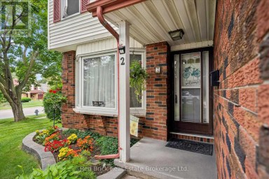 2 WOODBOROUGH ROAD Guelph (Kortright West) Ontario photo 4