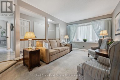 2 WOODBOROUGH ROAD Guelph (Kortright West) Ontario photo 8