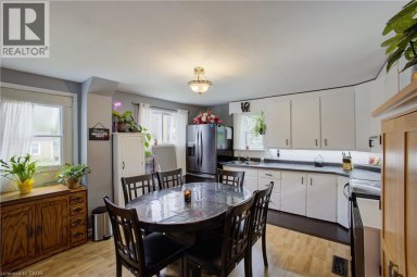 30 CAMPBELL Street Flesherton Ontario photo 16