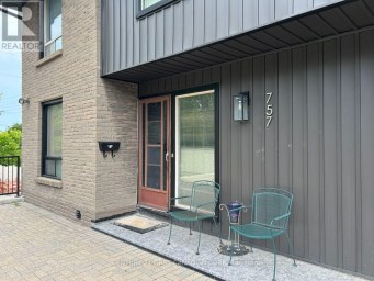 757 BERKSHIRE DRIVE London South (South N) Ontario photo 2