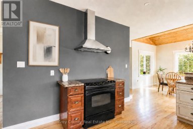 135260 9TH LINE Grey Highlands Ontario photo 15