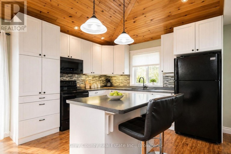 135260 9TH LINE, Grey Highlands, Ontario, N0C1H0