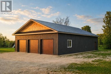 135260 9TH LINE Grey Highlands Ontario photo 42