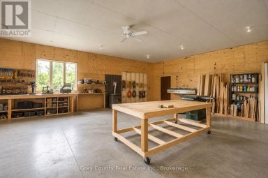 135260 9TH LINE Grey Highlands Ontario photo 44