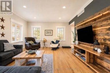 135260 9TH LINE Grey Highlands Ontario photo 9