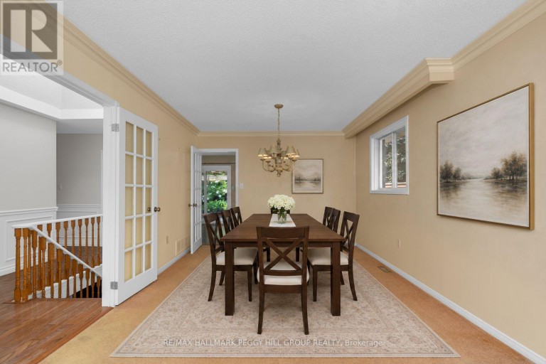 22 RICHLER CRESCENT, Barrie (Letitia Heights), Ontario, L4N6E6
