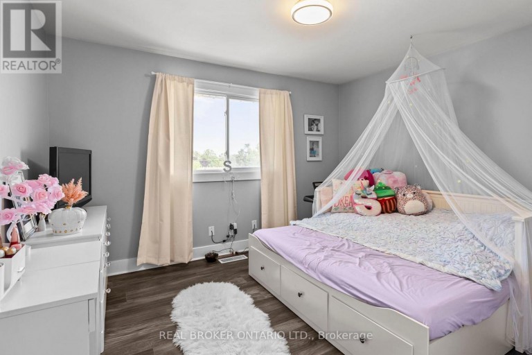 92 QUINN AVENUE, Orillia, Ontario, L3V3H5