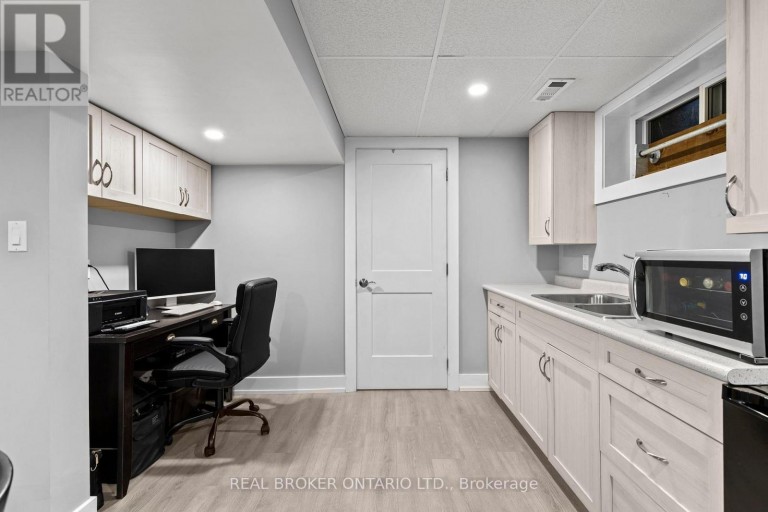 92 QUINN AVENUE, Orillia, Ontario, L3V3H5