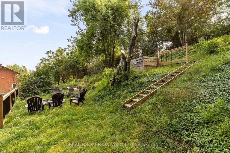92 QUINN AVENUE, Orillia, Ontario, L3V3H5