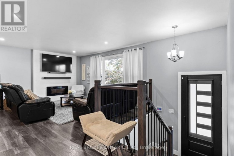 92 QUINN AVENUE, Orillia, Ontario, L3V3H5