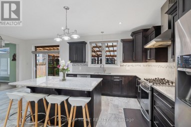 624 SUPERIOR DRIVE London North (North B) Ontario photo 10