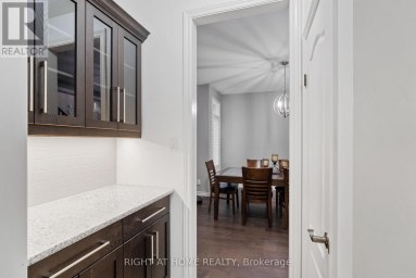 624 SUPERIOR DRIVE London North (North B) Ontario photo 12