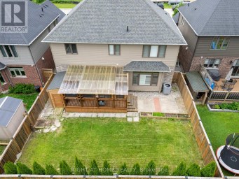 624 SUPERIOR DRIVE London North (North B) Ontario photo 48