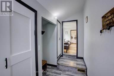 30 CAMPBELL ST STREET Grey Highlands Ontario photo 9