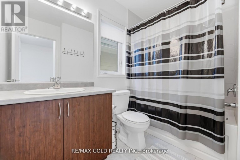 30 HILLS THISTLE DRIVE, Wasaga Beach, Ontario, L9E0J3