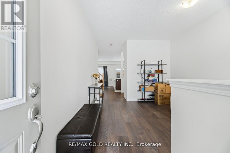 30 HILLS THISTLE DRIVE, Wasaga Beach, Ontario, L9E0J3