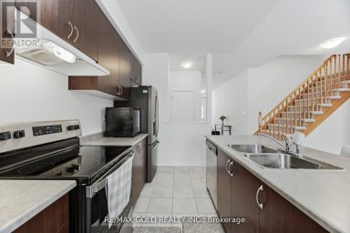 30 HILLS THISTLE DRIVE Wasaga Beach Ontario photo 9