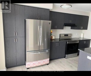 92 MONARCH WOODS DRIVE Kitchener Ontario photo 3
