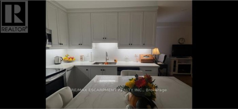1 - 372 MARY STREET, Hamilton (North End), Ontario, L8L4W6