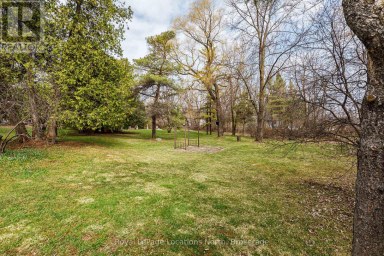 21 EVA CRESCENT Collingwood Ontario photo 15