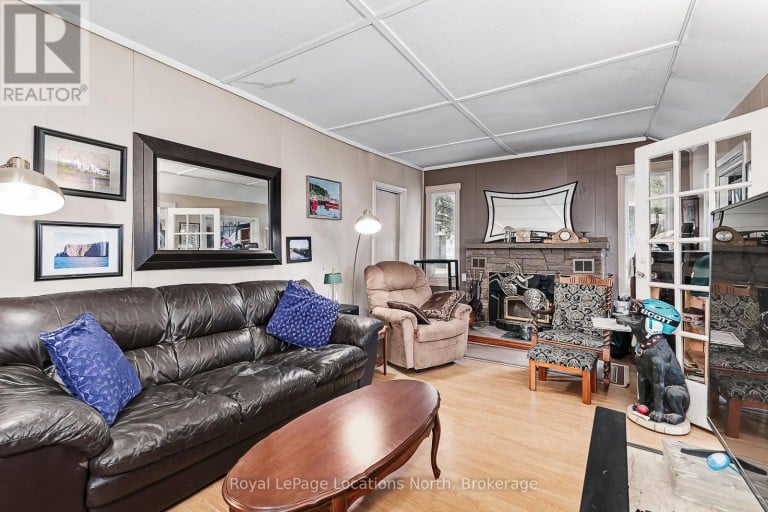 21 EVA CRESCENT, Collingwood, Ontario, L9Y5R1