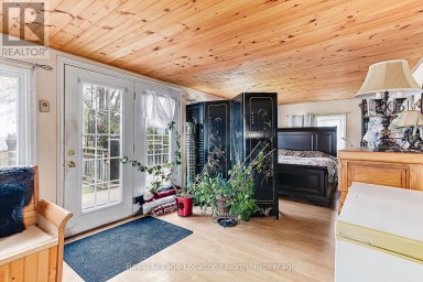 21 EVA CRESCENT Collingwood Ontario photo 29