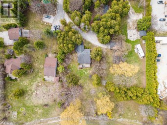 21 EVA CRESCENT Collingwood Ontario photo 33