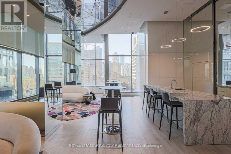 1009 - 251 JARVIS STREET, Toronto (Church-Yonge Corridor), Ontario, M5B0C3