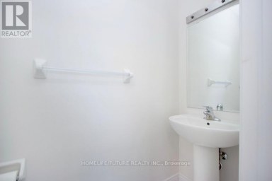 MAIN & 2ND FLOOR - 1359 KLONDIKE DRIVE Oshawa (Kedron) Ontario photo 11